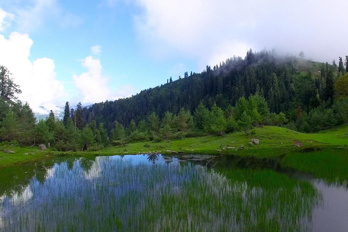 Arcadian Sprucewoods Otel Shogran Dış mekan fotoğraf
