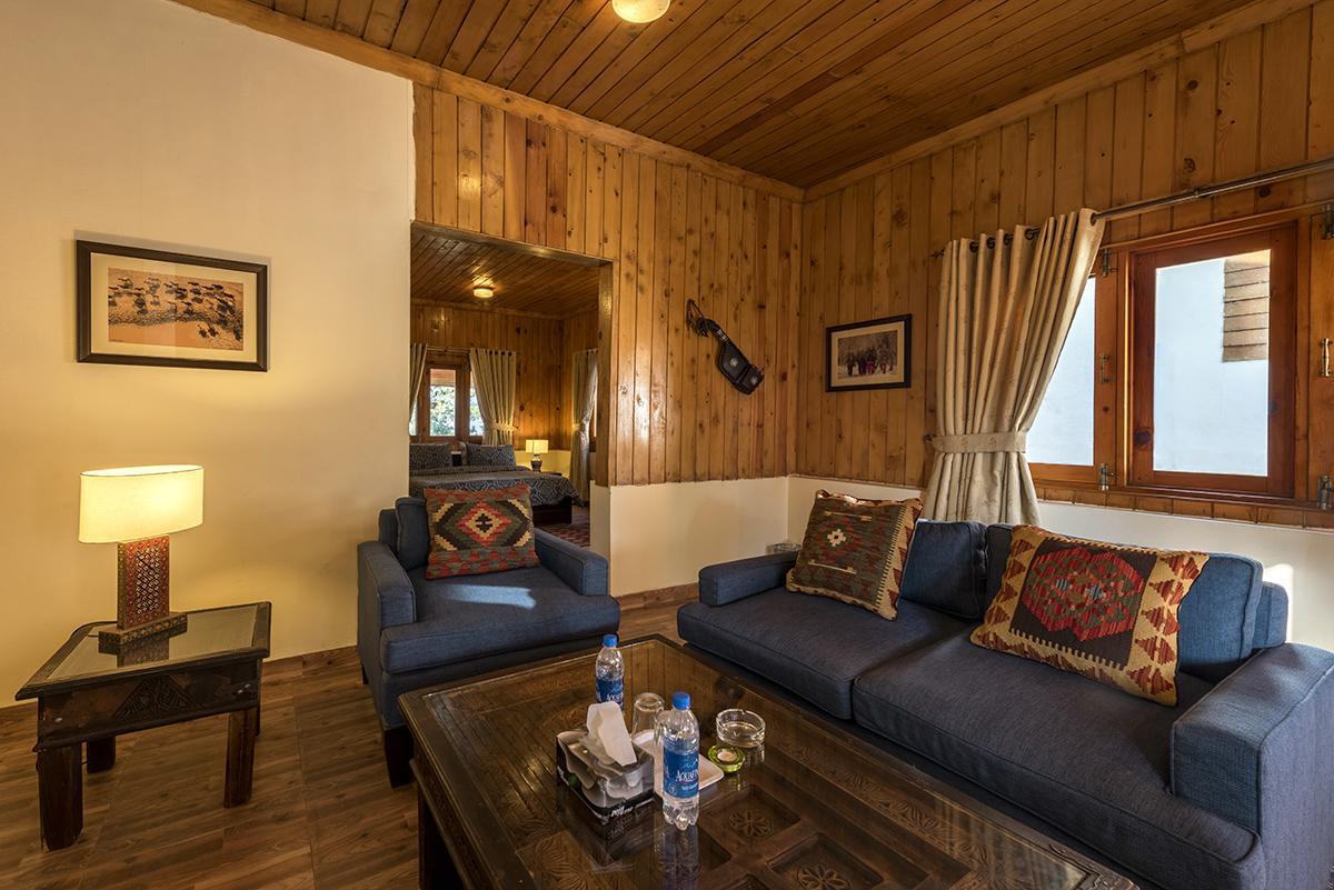 Arcadian Sprucewoods Otel Shogran Dış mekan fotoğraf